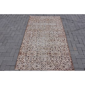Tapis Vintage en Laine Turque Beige et Marron Motif Floral Traditionnel 3.7X6.4 ft Patchwork Design avec Support en Latex - Product Image 1