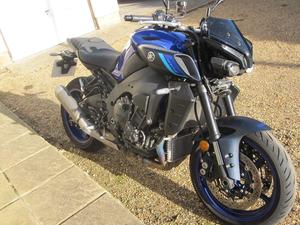 Moto Hyper-Naked d'occasion 2022 MT-10 1000cc Euro 5 998cc Cross Plane Quatre cylindres IMU ABS Quick Shifter Régulateur de vitesse à vendre - Product Image 5