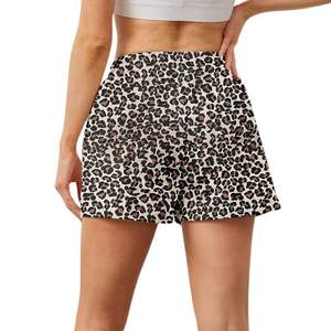 Pantalones cortos deportivos para correr y fitness de poliéster 100% para mujer, pantalones cortos de gimnasio con sublimación de alta calidad con cintura de diseño de logotipo personalizado - Product Image 2