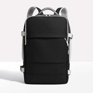 Sac à dos de voyage extensible pour femme - Product Image 1