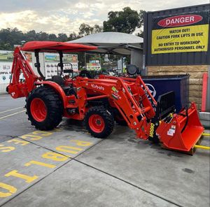 Tractor KUBOTA Nuevo, 4x4, con Transmisión Hidrostática - Product Image 5
