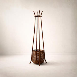 Top choix porte-manteau en rotin fait à la main approvisionnement en gros porte-vêtements porte-vêtements en bois - Product Image 3