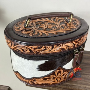 Nouveau produit fait à la main en cuir repoussé voyage boîte à bijoux boîte organisateur grande forme ovale peau de vache boîte de rangement pour bagues et boucles d'oreilles - Product Image 1