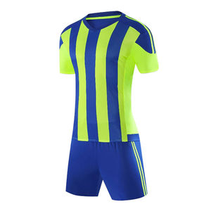Venta al por mayor personalizable de secado rápido camiseta de fútbol de alta calidad transpirable ropa de fútbol para adultos equipo Logo nombre sublimación conjunto - Product Image 1