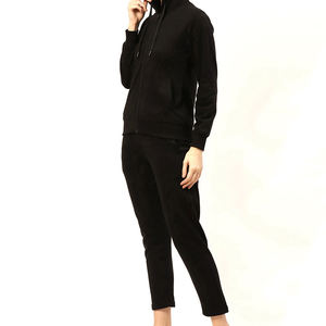 Survêtements à capuche pour femmes 2025 en promotion – Respirants, écologiques, 100 % coton, personnalisables, prix usine, en molleton pour le sport - Product Image 2