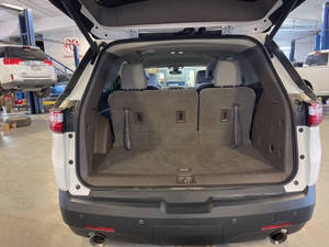 Voiture d'occasion de qualité abordable, Chevrolet Traverse LT Cloth 2018, conduite à gauche - Product Image 5