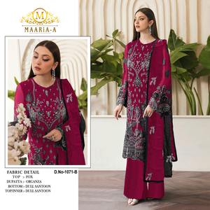 Costume pakistanais de créateur en fausse georgette lourde avec séquence de broderie pour mariage et fête - Product Image 6
