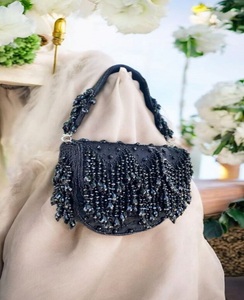 Bolsos de Mano de Noche para Novia, Diseño Artesanal con Bordado de Cristales y Pedrería, Bolsos Bordados a Mano, Bolsos Artesanales - Product Image 1