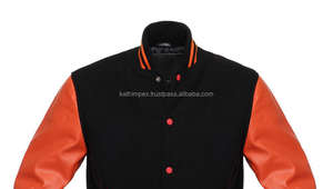 Chaqueta universitaria unisex disponible, chaqueta universitaria personalizada en negro y naranja, cuerpo de lana, Mangas de cuero, botón a presión, primavera de lona - Product Image 4