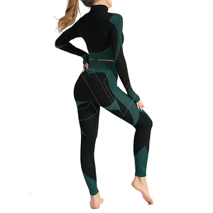 Conjunto de Yoga para Mujer, Nuevo y Más Vendido, Diseño Personalizado de Alta Calidad, Poliéster/Algodón Sólido, Transpirable, Ecológico, Antibacteriano - Product Image 5