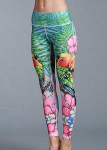 Leggings de glúteos fruncidos para mujer, mallas de yoga para gimnasio con forma de curva y detalle de levantamiento de cadera - Product Image 3