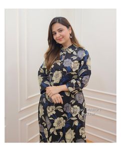 Conjunto de algodón de alta calidad de diseñador, bonito conjunto alegre y cómodo a precio al por mayor, fiestas, tarifa al por mayor Premium - Product Image 1