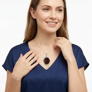 Pendentif solitaire en acier inoxydable plaqué argent avec pierre de jaspe rouge naturelle, style classique, bijou unisexe, cadeau - Product Image 3