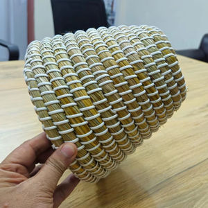 Cesta de Almacenamiento de Ropa de Ratán Natural en Forma de Corazón, Hecha a Mano, Ecológica, Duradera, Decoración del Hogar, Tejida y Personalizable, Marca Kaisa - Product Image 3