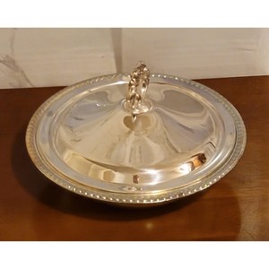 Casserole couverte en plaqué argent vintage, casserole servant plat chauffe-plats, serveur de nourriture, idée cadeau de pendaison de crémaillère - Product Image 1
