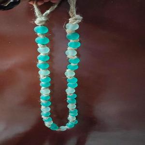 ลูกปัดแก้วสีฟ้าขุ่นแบบด้าน ผลิตตามสั่งจำนวนมาก สำหรับงานฝีมือ ตกแต่ง รับผลิตแบบ OEM จากโรงงานโดยตรง สำหรับทำสร้อยคอ - Product Image 3