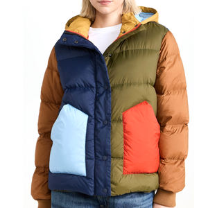 Veste matelassée décontractée pour femmes, légère, chaude, en duvet matelassé, à capuche, vêtement d'extérieur tendance pour les voyages en plein air et l'hiver - Product Image 3