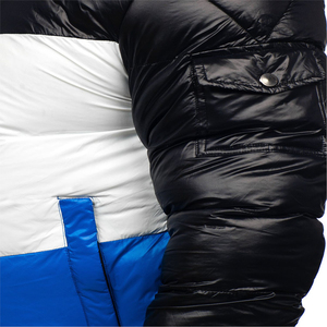 Chaqueta clásica acolchada para hombre que ofrece un aislamiento térmico, un diseño duradero y una protección cómoda para uso en exteriores en invierno. - Product Image 5