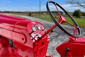 LISTO PARA CONDUCIR - USADO, VOLANTE A LA IZQUIERDA |   CONDUCCIÓN DERECHA |   Tractor Porsche Diésel 111 de 1957 - Product Image 4