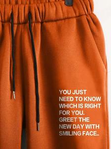 Ensemble de survêtement DTG pour femmes Ensemble de survêtement à capuche aux couleurs personnalisées Ensemble de jogging pour femmes - Product Image 5