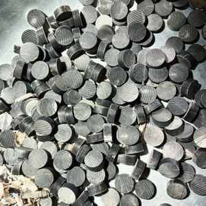 Cuerno de búfalo natural de fabricante indio, botón con reverso plano, color negro para uso en prendas de vestir, exclusivo para la industria de la confección - Product Image 6