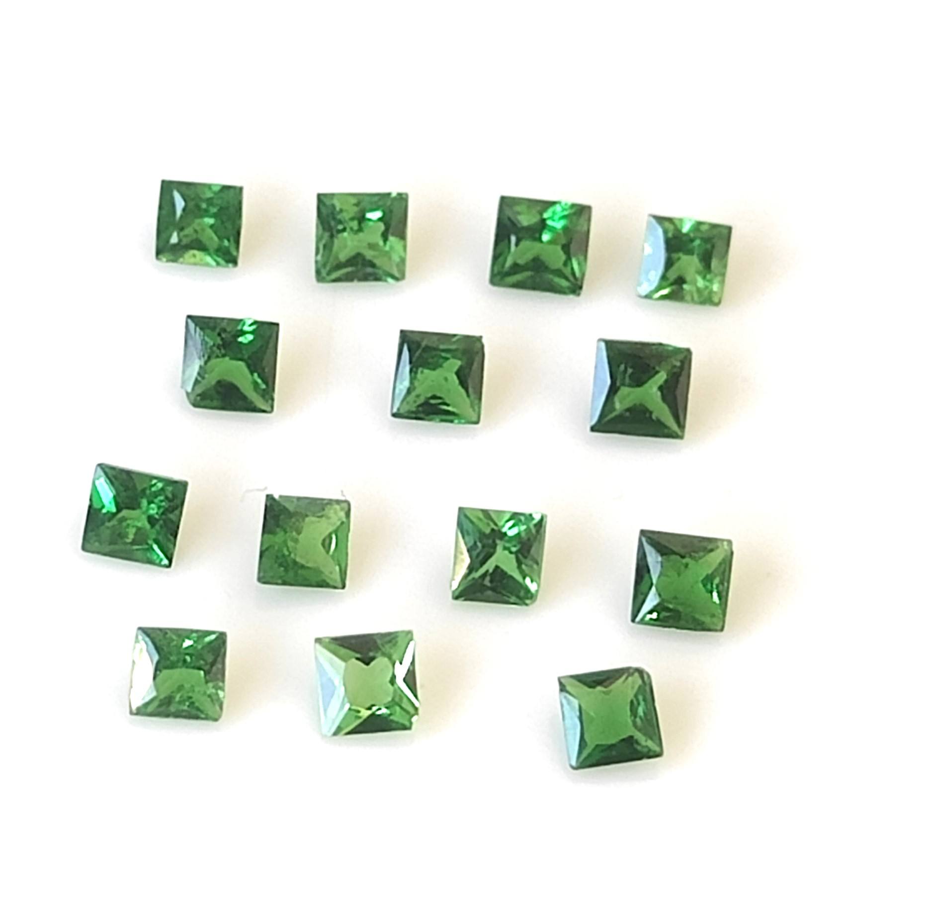 สีเขียว