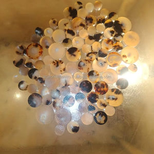 Boutons vierges de tailles et couleurs variées, fabriqués authentiquement à partir de corne de buffle et de corne de bœuf véritable par des artisans indiens. - Product Image 1