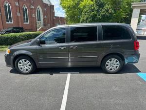 Dodge Grand Caravan 2016 usado en venta a bajo precio - Product Image 4