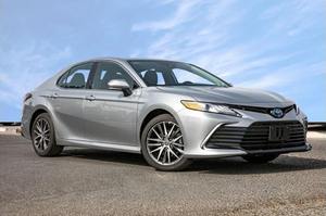 TOYOTA CAMRY 2.5L HYBRID XLE - Product Image 5
