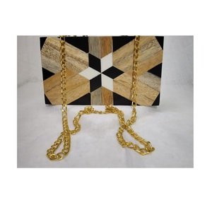 Bolso de Mano Tipo Clutch de Resina de Calidad Especial con Hermosas Piedras para Damas Elegantes, Hecho a Mano - Product Image 1