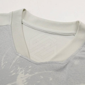 Uniforme de fútbol de poliéster 100% de Color sólido, diseño Unisex de alta calidad para adultos, jugadores de fútbol, nuevo estilo, ropa de equipo - Product Image 3