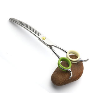 Ciseaux en acier inoxydable 440C durables de 7 pouces usage quotidien flexion vers le bas incurvé moelleux aplati pour le toilettage des animaux de compagnie ANAAIF - Product Image 5