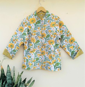 Chaqueta amarilla Floral multicolor estilo bohemio chaquetas de invierno hechas a mano bloque impreso algodón Abrigo acolchado regalo de cumpleaños para ella - Product Image 1