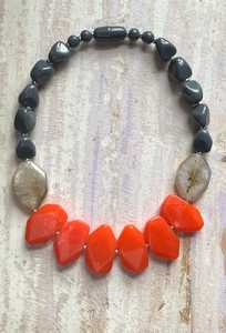 Collier de style féerique en résine imitation antique pour femmes et hommes, avec taille et couleur personnalisables, design européen - Product Image 4
