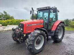 Tracteur agricole Massey Ferguson 390T 70HP à transmission par engrenages MF 385/290/365 modèles 4RM avec pompe et boîte de vitesses disponibles à la vente - Product Image 4