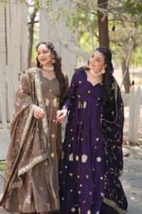 Wholesale Factory Supply <strong>Pakistani</strong> Clothing <strong>Anarkali</strong> Gown with Fancy V-Neck Party Wear at Affordable Price - Product Image 2