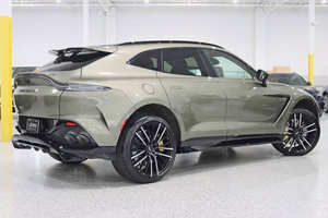 Aston Martin DBX 707 2023 Confortable et Robuste à Vendre - Product Image 3