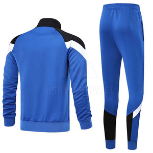 Survêtement pour homme confortable avec tissu léger conçu pour les activités quotidiennes, style décontracté de rue - Product Image 3