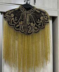 Parches bordados con cuentas de vidrio y lentejuelas hechos a medida, piezas para el cuello, ideales para diseñadores de moda para reventa - Product Image 5