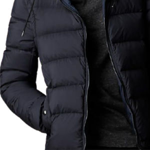Veste matelassée pour homme de style minimaliste offrant une chaleur sans encombrer un aspect propre et une protection hivernale fonctionnelle - Product Image 3