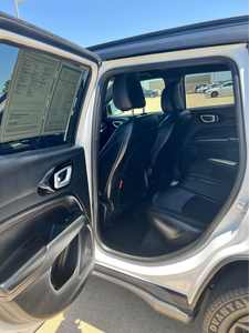 Jeep Compass Trailhawk Sport d'occasion propre, modèle 2023 - Product Image 6