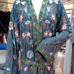 Elegante y modesta mujer hasta el suelo Kaftan de cuello alto árabe Abaya playa silueta vestido botón decoración cintura Natural - Product Image 1