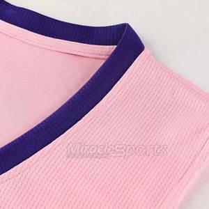 Uniforme de basket-ball 2025 de vente chaude Service OEM meilleur pour les vêtements de sport uniforme de basket-ball de couleur personnalisée - Product Image 4