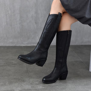 รองเท้าบูทหนังกลับเทียมแบบนิ่ม ส้นบล็อก สำหรับผู้หญิง สวมใส่สบายเหนือเข่า สไตล์ขี่ม้า - Product Image 2