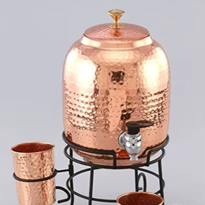 Olla dispensadora de agua de cobre tradicional para fiestas y bebidas fabricada y exportada desde India - Product Image 1