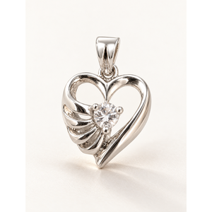 Bijou pendentif en zirconium cubique blanc plaqué rhodium, disponible en or rose, platine et or - Product Image 1