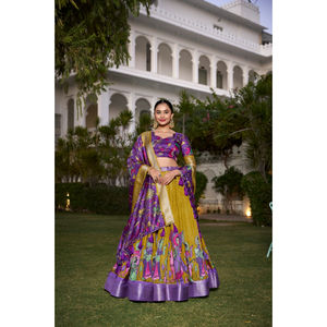 ชุด lehenga choli ลายแบบดั้งเดิมของ Navratri ชุด Garba แบบกำหนดเองสำหรับผู้หญิงสำหรับงานปาร์ตี้และงานแต่งงาน - Product Image 2