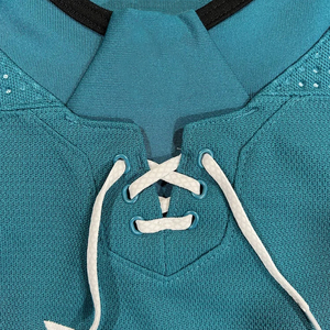 Jersey de Hockey sobre Hielo Personalizado OEM, Uniforme Deportivo Unisex para Adultos, Bordado Tackle Twill, Servicio de Logotipo y Nombre del Equipo 100% - Product Image 5