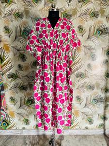 Kaftan Kimono en coton pur à imprimé floral, léger, vêtement de plage d'été, fabriqué à la main, long kaftan, luxe, doux, traditionnel - Product Image 6