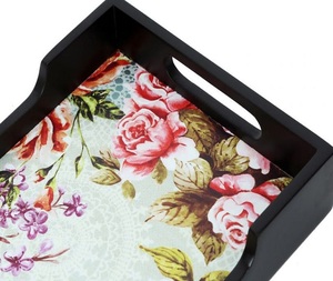 Plateau de service de luxe en laque MDF florale faite à la main avec une élégante finition verte et dorée pour la décoration de la maison et de la cuisine - Product Image 3